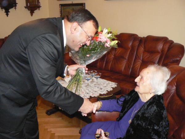 100 ročná jubilantka – Gizela Štubendeková 100 ročná jubilantka – Gizela Štubendeková