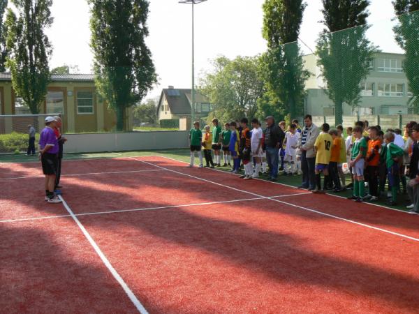 Turnaj vo futbale mladších žiakov „ Smer Afrika 2010“ Turnaj vo futbale mladších žiakov „ Smer Afrika 2010“