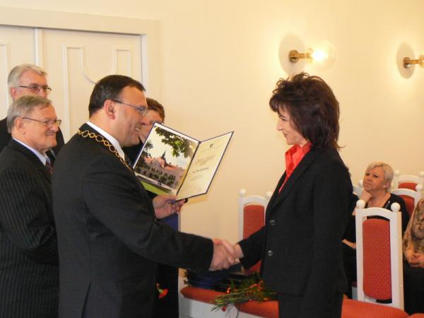 Ocenenie pedagogických pracovníkov pri príležitosti Dňa učiteľov 2009 Ocenenie pedagogických pracovníkov pri príležitosti Dňa učiteľov 2009