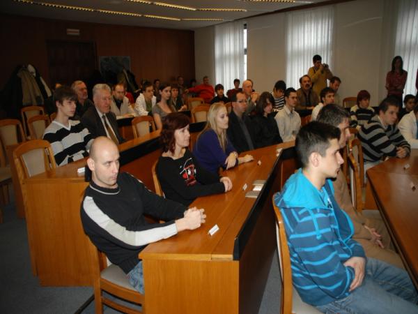 Vyhodnotenie najúspešnejších športovcov mesta Topoľčany za r. 2008 Vyhodnotenie najúspešnejších športovcov mesta Topoľčany za r. 2008