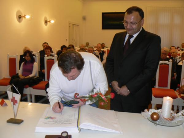 Slávnostné ocenenie darcov krvi 2009 Slávnostné ocenenie darcov krvi 2009