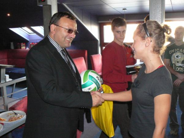 Bowlingový turnaj Mládežníckeho parlamentu mesta Topoľčany – 3. ročník Bowlingový turnaj Mládežníckeho parlamentu mesta Topoľčany – 3. ročník