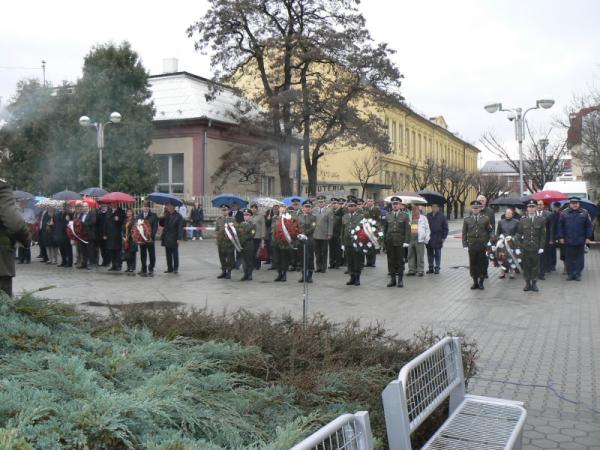 Oslavy 65. výročia oslobodenia mesta Topoľčany Oslavy 65. výročia oslobodenia mesta Topoľčany