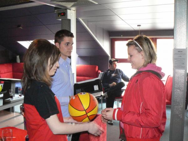 Bowlingový turnaj mládežníckeho parlamentu mesta Topoľčany – 4. ročník Bowlingový turnaj mládežníckeho parlamentu mesta Topoľčany – 4. ročník