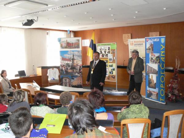 Oslavy „Dní mesta Topoľčany „ v rámci projektu „ Town twinning Citizenship“ 2010 Oslavy „Dní mesta Topoľčany „ v rámci projektu „ Town twinning Citizenship“ 2010