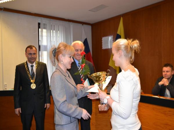 Vyhodnotenie najúspešnejších športovcov mesta Topoľčany za rok 2010 Vyhodnotenie najúspešnejších športovcov mesta Topoľčany za rok 2010