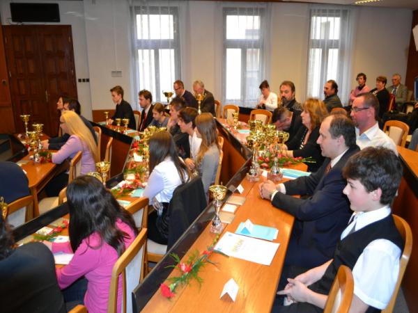 Vyhodnotenie najúspešnejších športovcov mesta Topoľčany za rok 2010 Vyhodnotenie najúspešnejších športovcov mesta Topoľčany za rok 2010