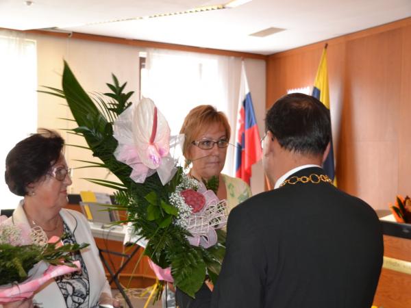 Odovzdávanie pamätného listu Lige proti rakovine SR pobočke Topoľčany Odovzdávanie pamätného listu Lige proti rakovine SR pobočke Topoľčany