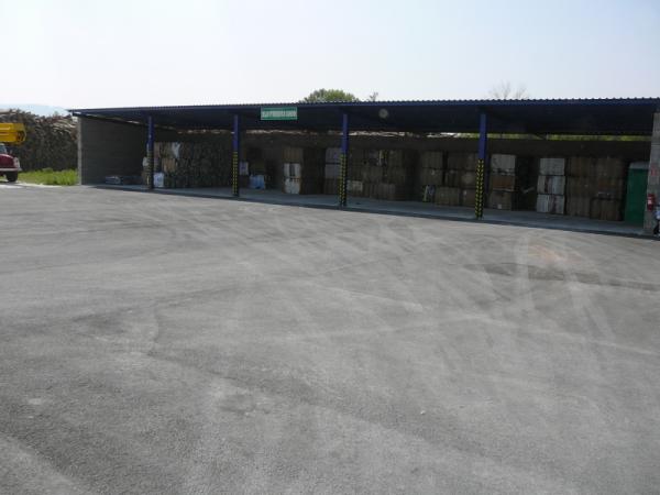 Dotrieďovací dvor odpadového hospodárstva Topoľčany Dotrieďovací dvor odpadového hospodárstva Topoľčany