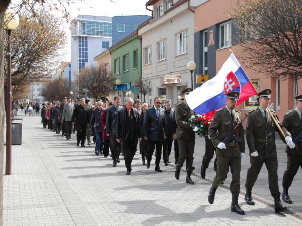 Oslavy 67. výročia oslobodenia mesta Topoľčany Oslavy 67. výročia oslobodenia mesta Topoľčany