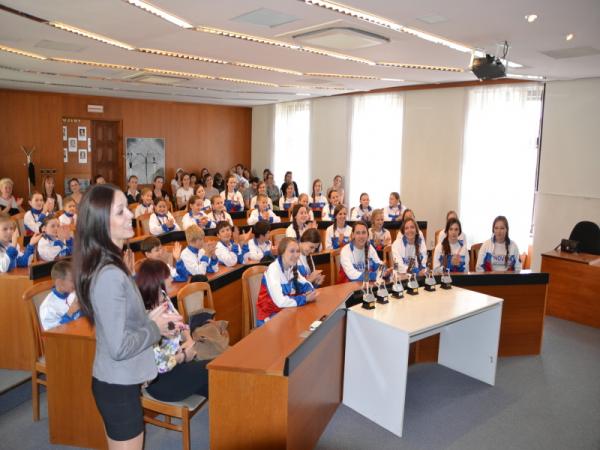 Prijatie primátorom mesta – tanečná skupina Novum 2012 Prijatie primátorom mesta – tanečná skupina Novum 2012