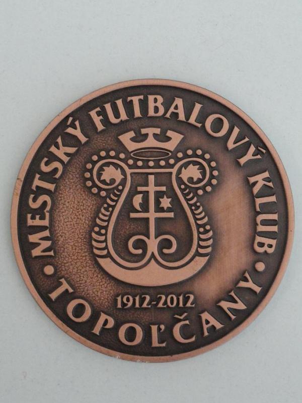 Plaketa - Mestský futbalový klub Topoľčany 1912 - 2012 Plaketa - Mestský futbalový klub Topoľčany 1912 - 2012
