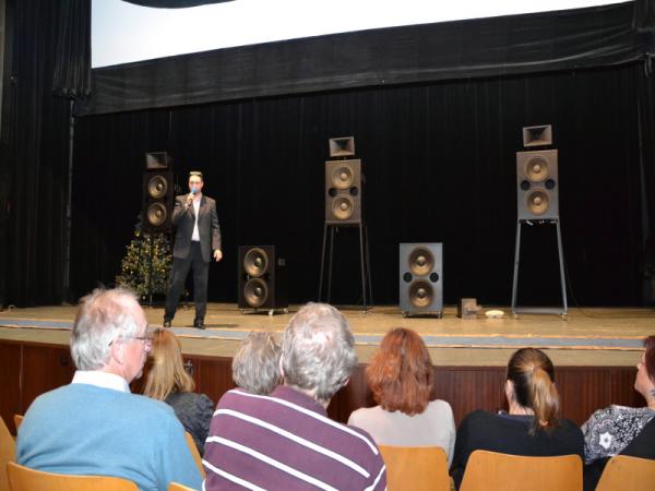 Slávnostné otvorenie 3D kina a ukončenie analógového premietania v meste Topoľčany Slávnostné otvorenie 3D kina a ukončenie analógového premietania v meste Topoľčany