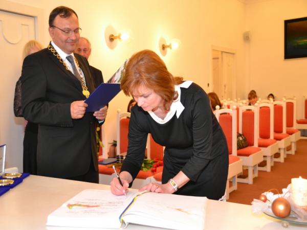 Ocenenie pedagogických pracovníkov pri príležitosti Dňa učiteľov 2013 Ocenenie pedagogických pracovníkov pri príležitosti Dňa učiteľov 2013