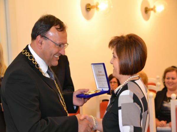Ocenenie pedagogických pracovníkov pri príležitosti Dňa učiteľov 2013 Ocenenie pedagogických pracovníkov pri príležitosti Dňa učiteľov 2013
