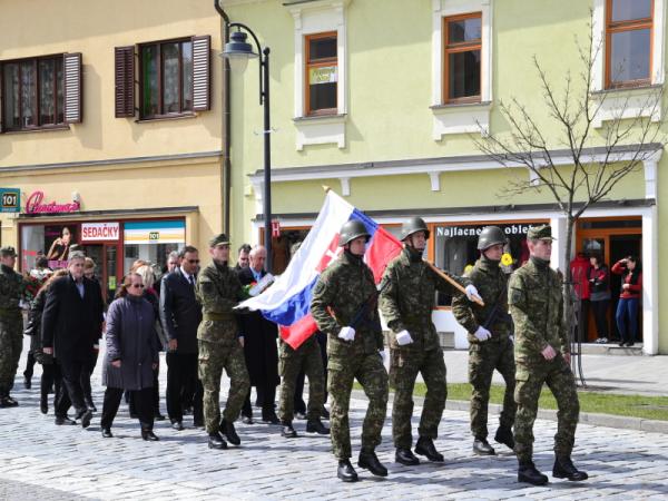 Oslavy 68. výročia oslobodenia mesta Topoľčany Oslavy 68. výročia oslobodenia mesta Topoľčany