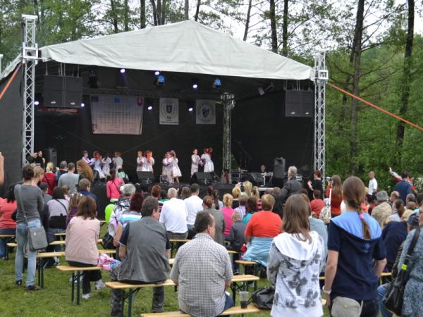 Otvorenie Turistickej sezóny v regióne Topoľčany projekt Klaster Topoľčany – Duchonka 2013 Otvorenie Turistickej sezóny v regióne Topoľčany projekt Klaster Topoľčany – Duchonka 2013