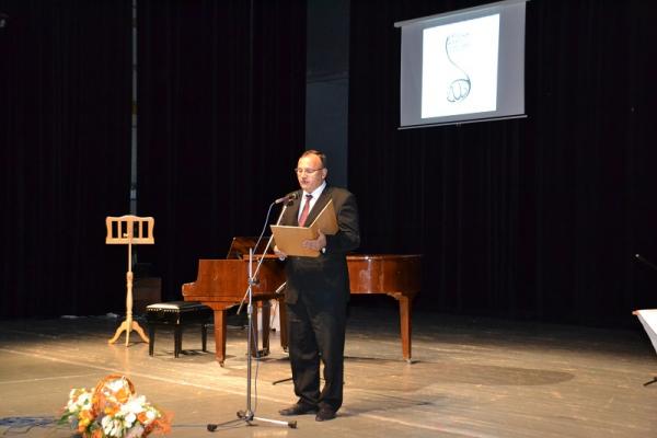 Odovzdávanie ocenení pri príležitosti 70. výročia založenia Základnej umeleckej školy Ladislava Mokrého v Topoľčanoch Odovzdávanie ocenení pri príležitosti 70. výročia založenia Základnej umeleckej školy Ladislava Mokrého v Topoľčanoch