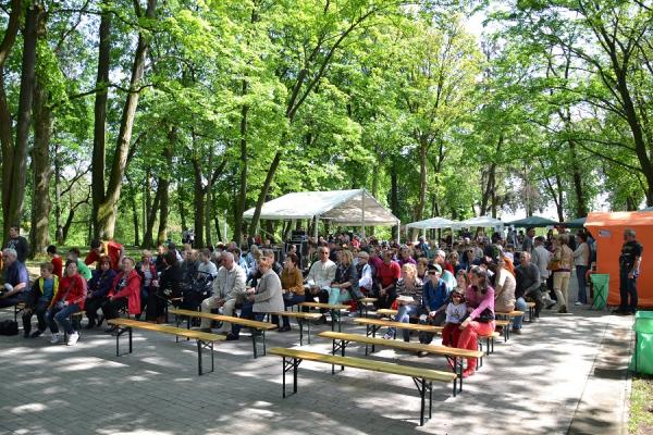 Otvorenie Turistickej sezóny v regióne Topoľčany projekt Klaster Topoľčany – Nitrianska Blatnica Otvorenie Turistickej sezóny v regióne Topoľčany projekt Klaster Topoľčany – Nitrianska Blatnica