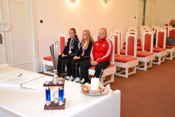 Prijatie členov Karate klubu KUMADE Topoľčany 2014 Prijatie členov Karate klubu KUMADE Topoľčany 2014