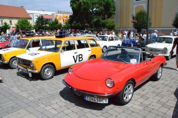 V. zraz veteránov v Topoľčanoch V. zraz veteránov v Topoľčanoch