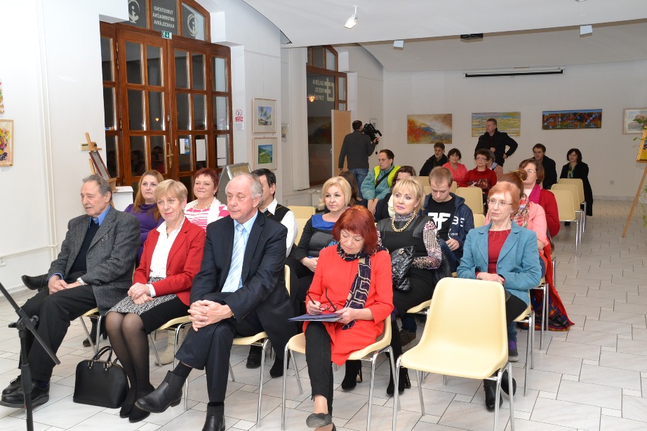 Fotogaléria Vernisáž výstavy: Rudolf Keimel, Tea Marciano - Retrospektíva 1987-2014 (4) Vernisáž výstavy: Rudolf Keimel, Tea Marciano - Retrospektíva 1987-2014