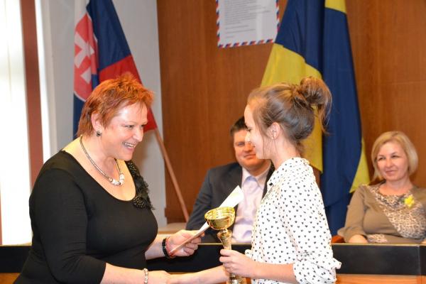 Vyhodnotenie najúspešnejších športovcov mesta Topoľčany za rok 2014 Vyhodnotenie najúspešnejších športovcov mesta Topoľčany za rok 2014