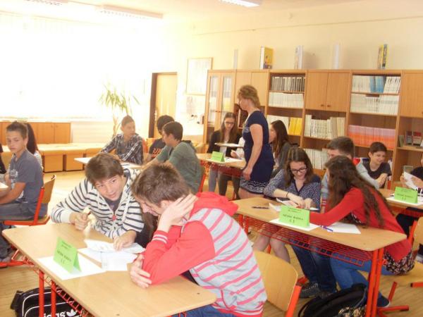8. ročník vedomostnej súťaže družstiev žiakov ZŠ ( 8. ročník vedomostnej súťaže družstiev žiakov ZŠ (