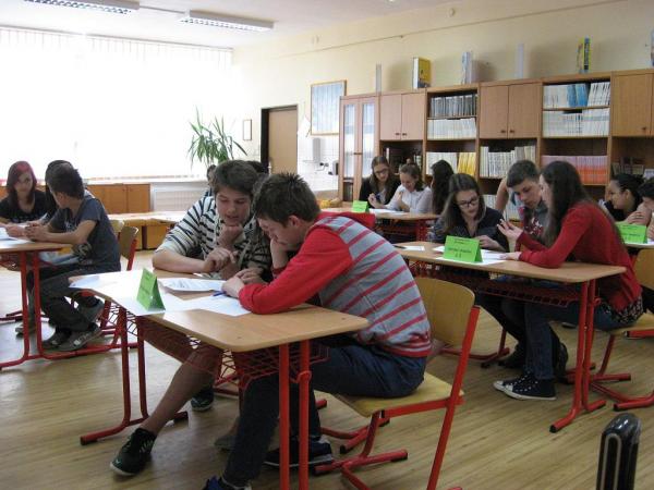 8. ročník vedomostnej súťaže družstiev žiakov ZŠ ( 8. ročník vedomostnej súťaže družstiev žiakov ZŠ (