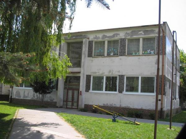 Zateplenie a modernizácia MŠ Ul. Škultétyho Zateplenie a modernizácia MŠ Ul. Škultétyho