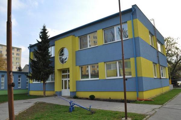 Zateplenie a modernizácia MŠ Ul. Škultétyho Zateplenie a modernizácia MŠ Ul. Škultétyho
