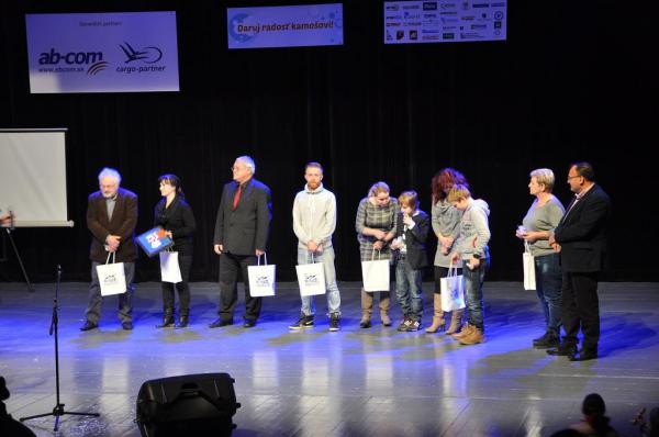 Daruj radosť kamošovi 2015 Daruj radosť kamošovi 2015