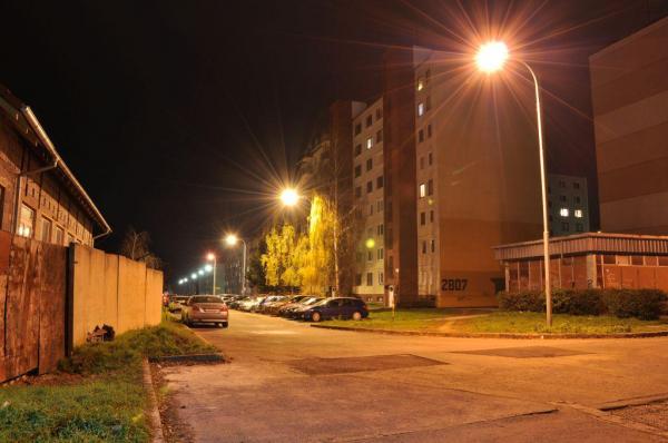 Verejné osvetelnie pred realizáciou - Ulica Palkov Verejné osvetelnie pred realizáciou - Ulica Palkov