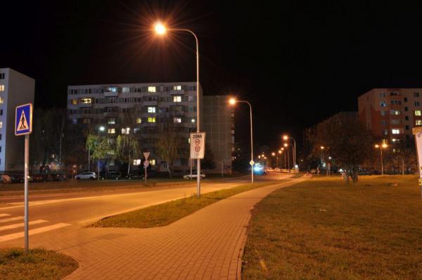 Verejné osvetelnie pred realizáciou - Ulica M. Ben Verejné osvetelnie pred realizáciou - Ulica M. Ben