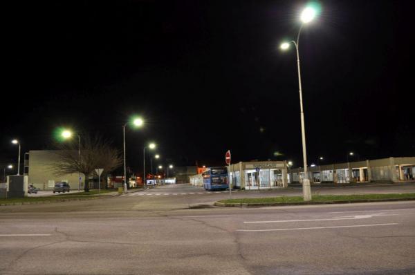 Verejné osvetelnie po realizácii - Autobusová stan Verejné osvetelnie po realizácii - Autobusová stan