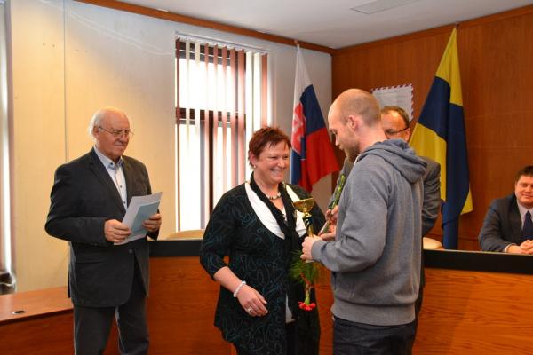 Vyhodnotenie najúspešnejších športovcov mesta Topo Vyhodnotenie najúspešnejších športovcov mesta Topo