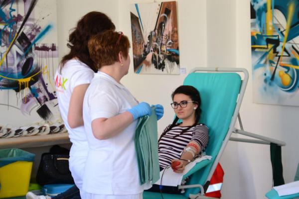 Topoľčianska kvapka krvi 2017 (foto: Ing. Drgoňa) Topoľčianska kvapka krvi 2017 (foto: Ing. Drgoňa)