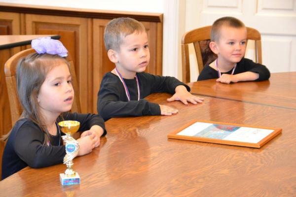 Prijatie primátorom mesta Topoľčany – deti z TS Li Prijatie primátorom mesta Topoľčany – deti z TS Li
