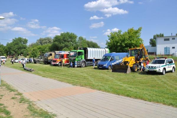 Topoľčiansky deň detí 2017 (foto: RNDr. Grežo) Topoľčiansky deň detí 2017 (foto: RNDr. Grežo)