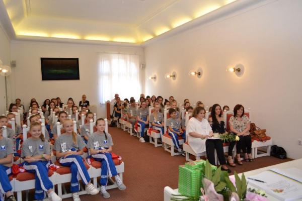 Prijatie primátorom mesta - tanečný klub Novum 201 Prijatie primátorom mesta - tanečný klub Novum 201