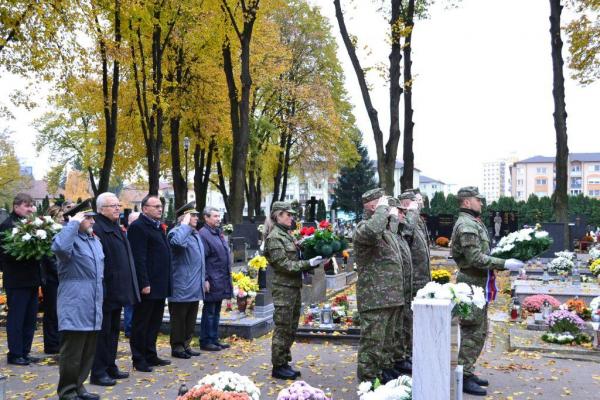 Pietna spomienka k 99. výročiu ukončenia I. svetov Pietna spomienka k 99. výročiu ukončenia I. svetov