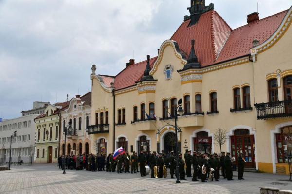 Oslavy oslobodenia mesta Topoľčany 2018 (foto: Ing Oslavy oslobodenia mesta Topoľčany 2018 (foto: Ing