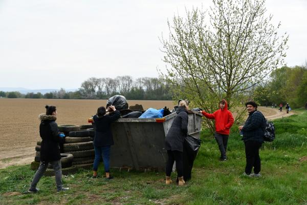 Upracme si Topoľčany Upracme si Topoľčany