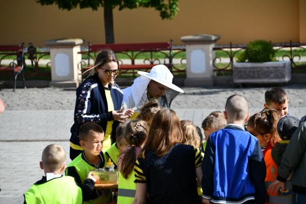 Oslavy Dňa zeme na Námestí M. R. Štefánika v Top Oslavy Dňa zeme na Námestí M. R. Štefánika v Top