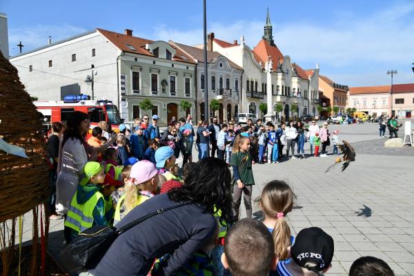 Oslavy Dňa zeme na Námestí M. R. Štefánika v Top Oslavy Dňa zeme na Námestí M. R. Štefánika v Top